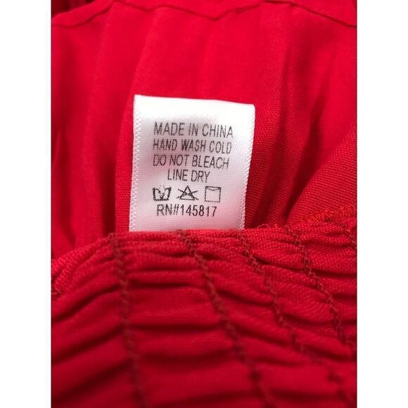 Nic & Jo Red Off-Shoulder Smocked Skirt Dress Size Small - Picture 11 of 11